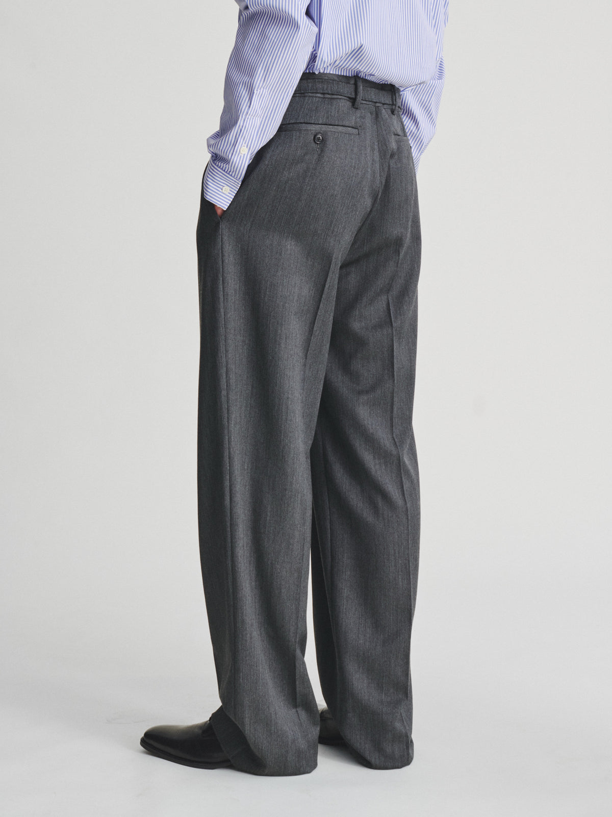 Kris Van Assche Pant 02, Dark Grey